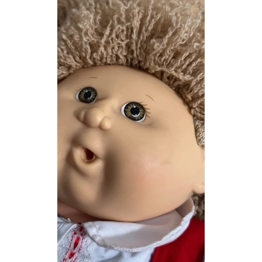 Vintage 90s Cabbage Patch Kids First Edition Hasbro Doll Crimp N' Curl Yarn Hair